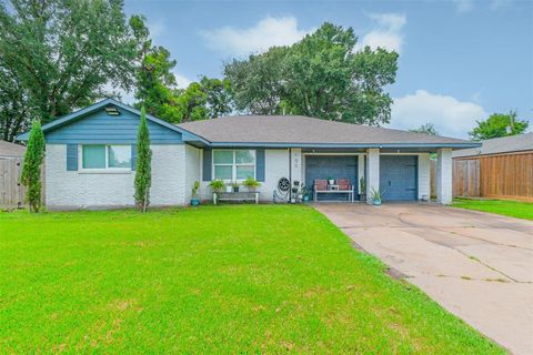 150 Gruss Drive Houston TX 77060