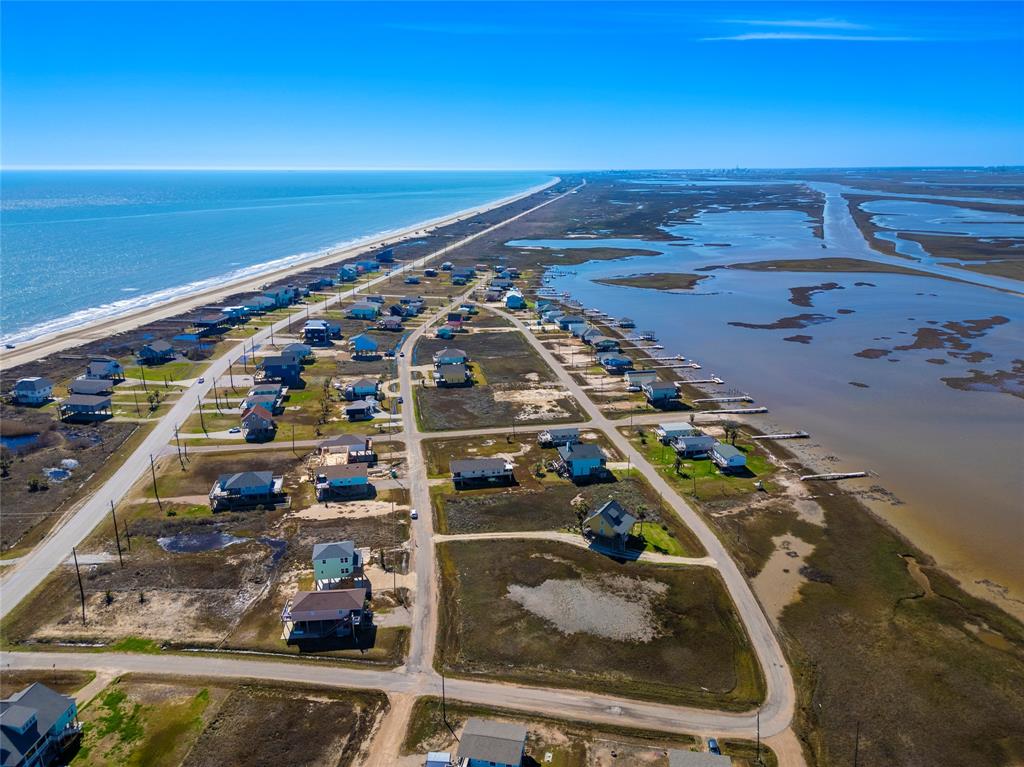 Palm Street, Freeport, Texas image 2