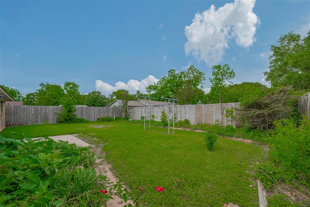 2027 Briar Ridge Drive, Rosenberg, Texas image 35