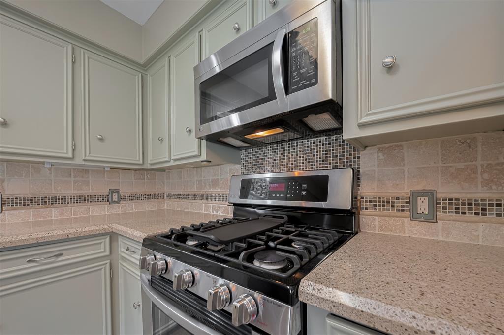 2027 Briar Ridge Drive, Rosenberg, Texas image 14