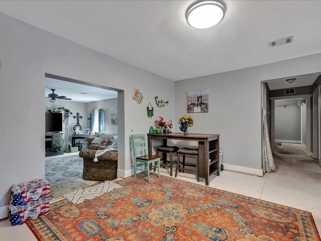 606 E Maple Street, Huntington, Texas image 13