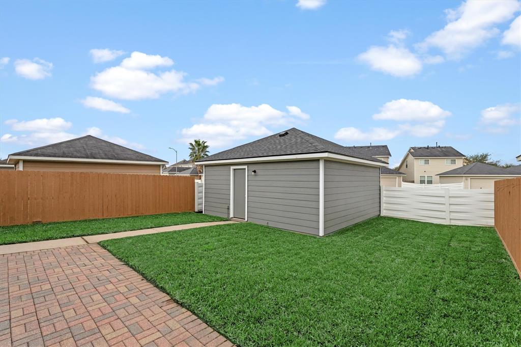 Houston, Texas 77047, United States, 3 Bedrooms Bedrooms, ,2 BathroomsBathrooms,Residential,Pending,34310