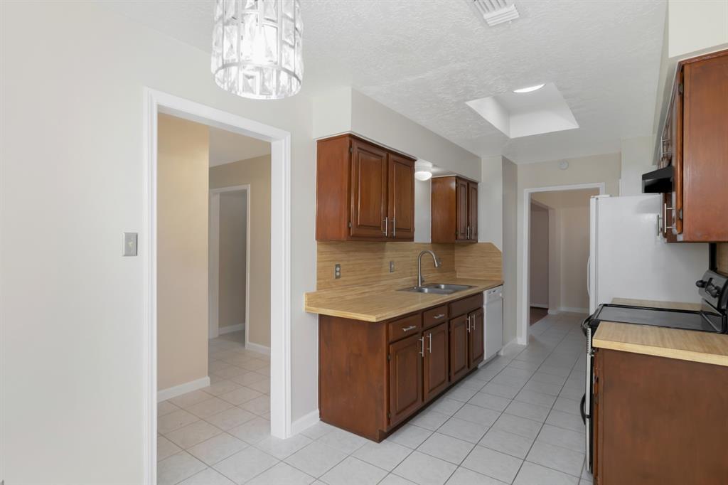 11014 Kirkridge Drive