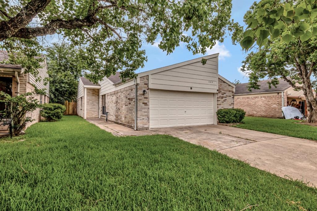 11014 Kirkridge Drive