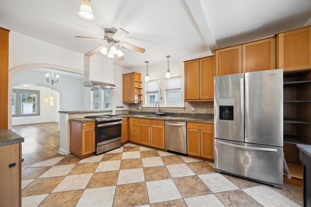 924 E 27th Street, Houston, Texas image 19