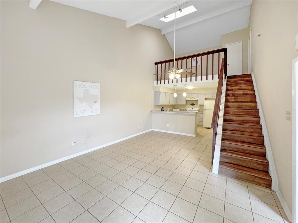 6328 W Airport Boulevard #6328, Houston, Texas image 2