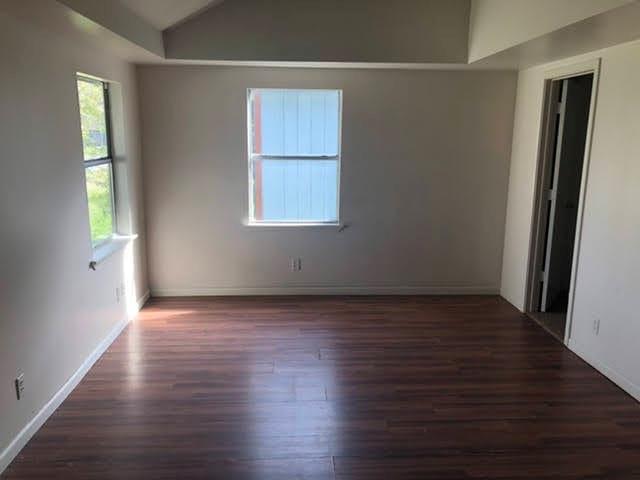 Photo 3 of 19 of 1408 Austin Street house