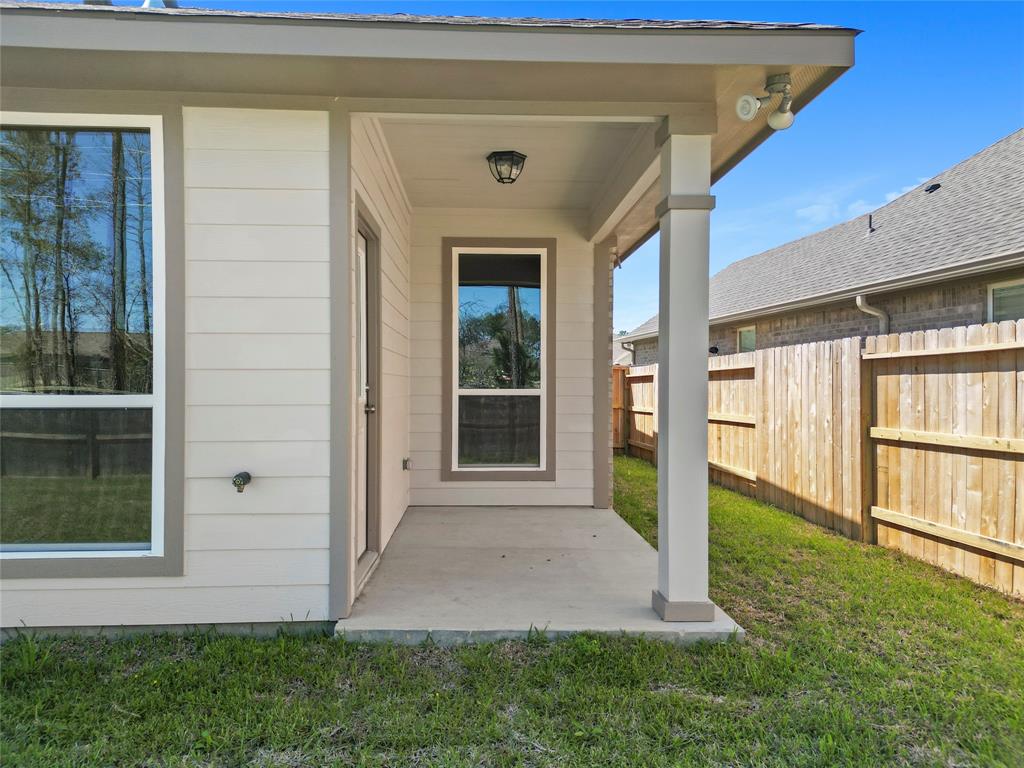 1391 Antigua Drive, Conroe, Texas image 19