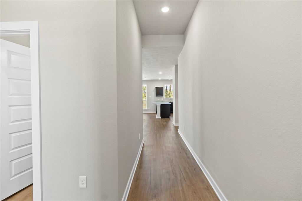1391 Antigua Drive, Conroe, Texas image 4