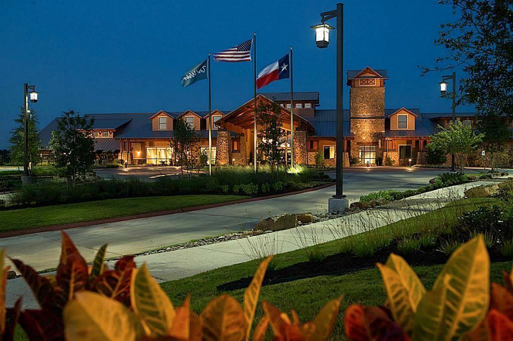 611 Windward Court, Richmond, Texas image 44