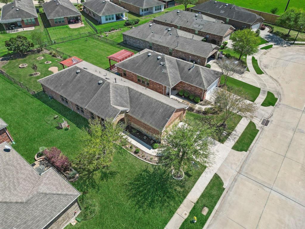 611 Windward Court, Richmond, Texas image 37