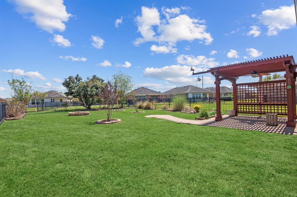 611 Windward Court, Richmond, Texas image 32