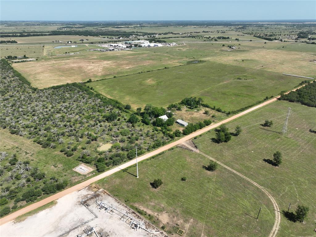14177 E Ueckert Road, Bellville, Texas image 18