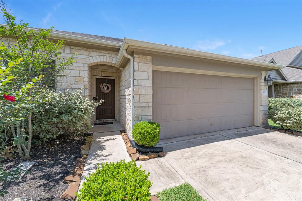 2602 Yellow Pear Way, Fresno, Texas image 3