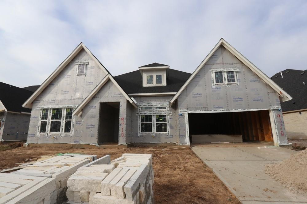 9710 Falling Leaf Drive, Missouri City, Texas image 4