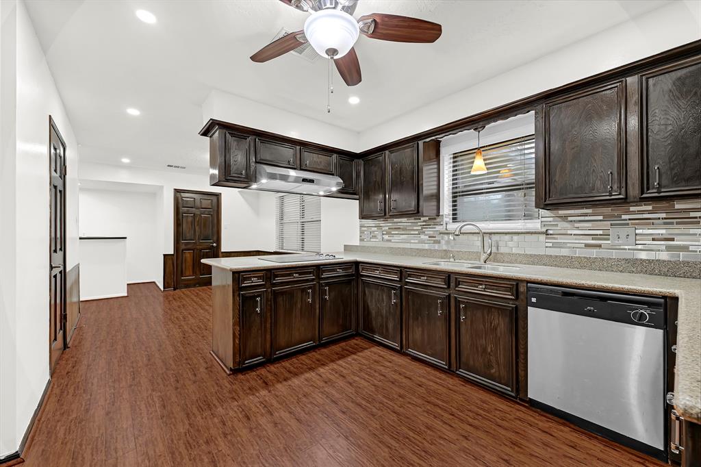 17627 Loring Lane, Spring, Texas image 19