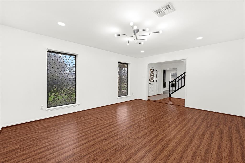 17627 Loring Lane, Spring, Texas image 7