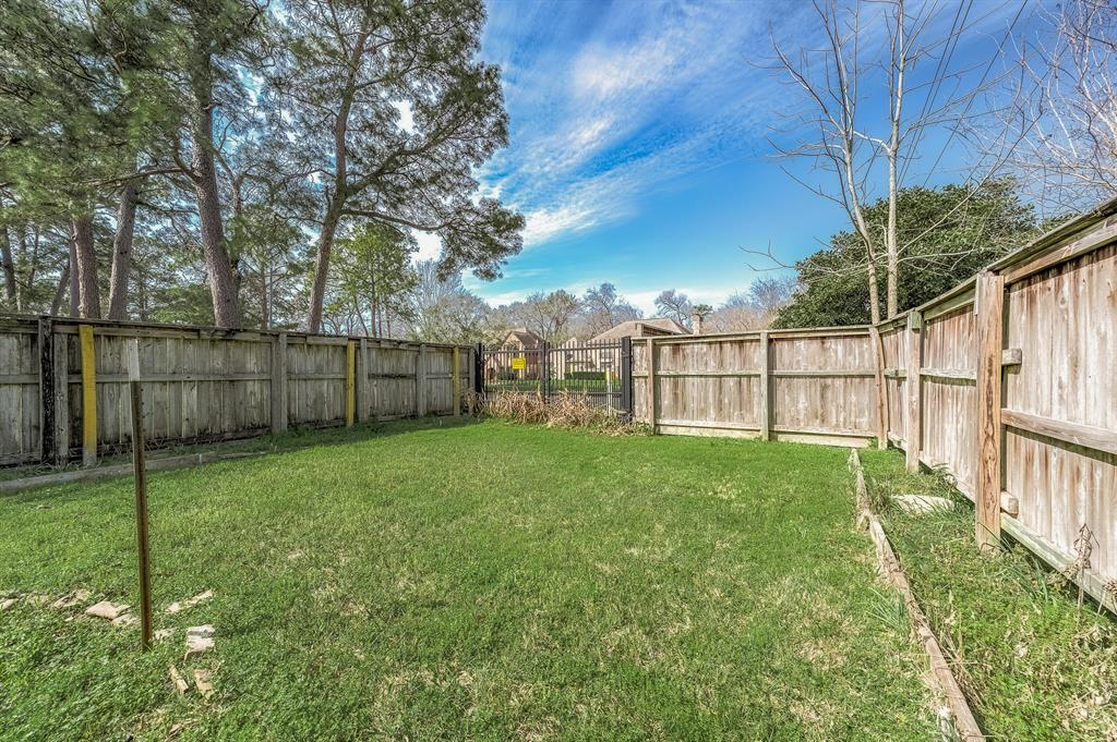 17627 Loring Lane, Spring, Texas image 40