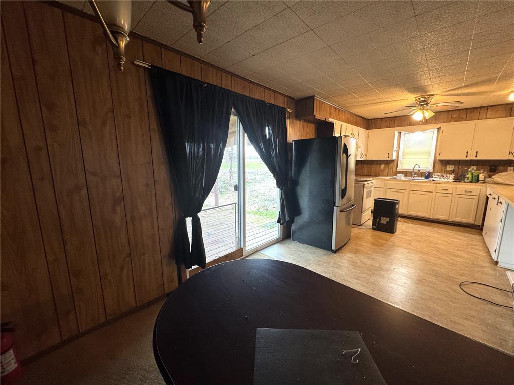521 Rycade Street, Boling, Texas image 15