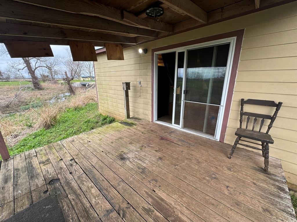 521 Rycade Street, Boling, Texas image 18