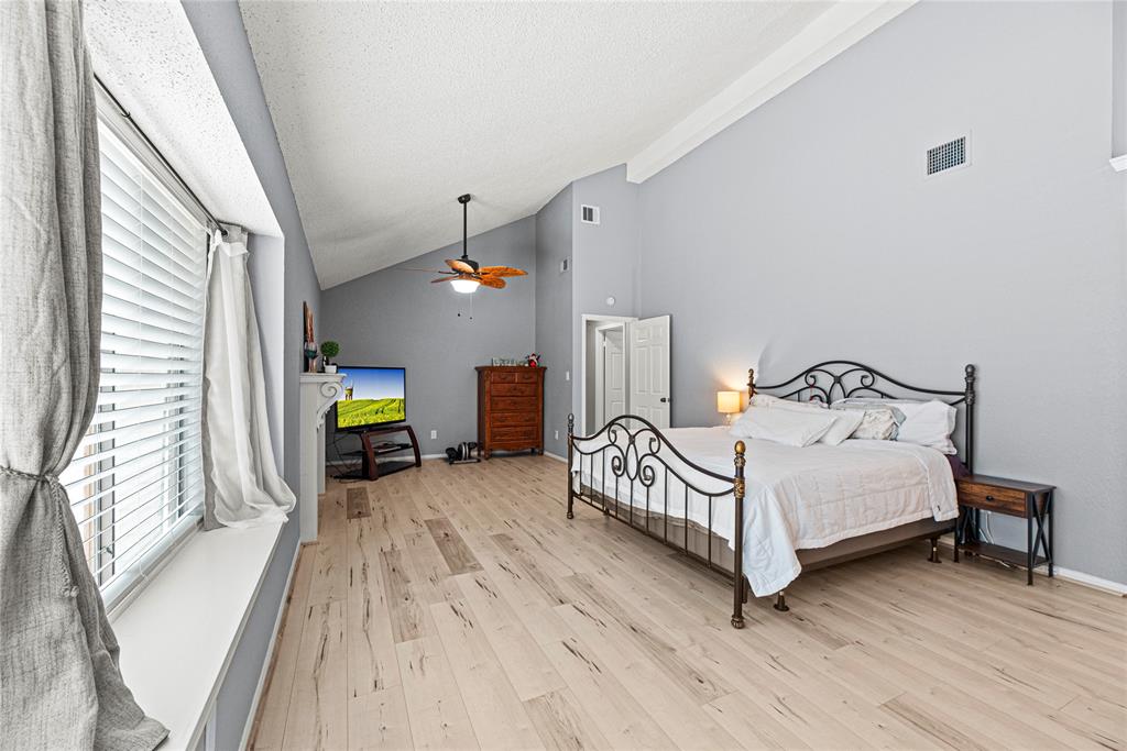 2215 Greencove Lane, Sugar Land, Texas image 23