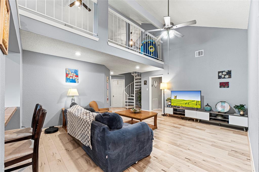 2215 Greencove Lane, Sugar Land, Texas image 17