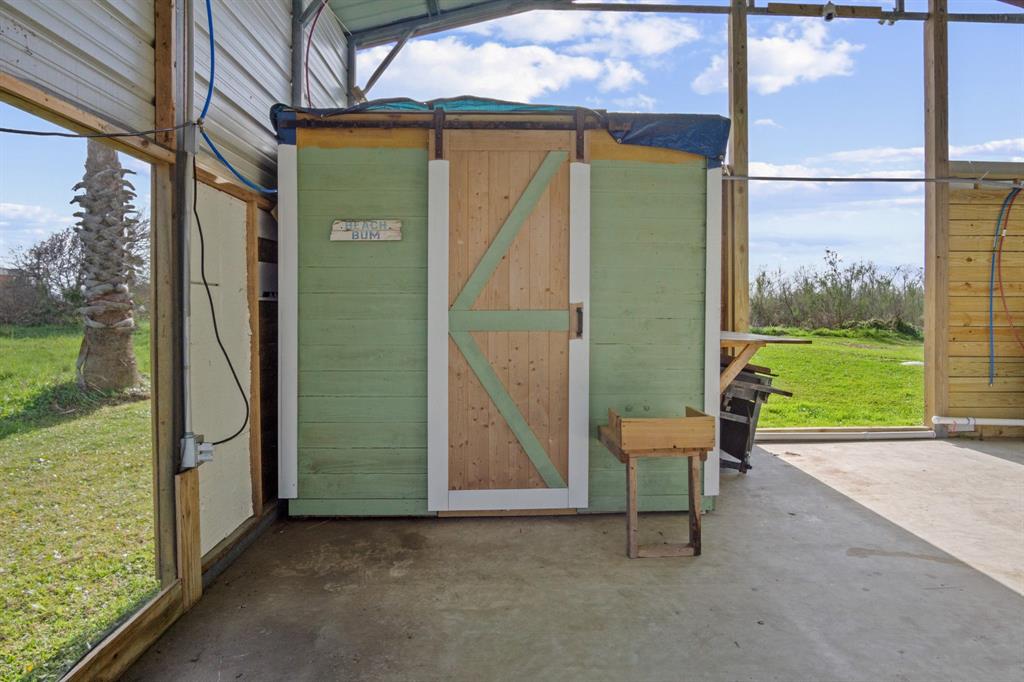 3638 County Road 190, Rosharon, Texas image 7