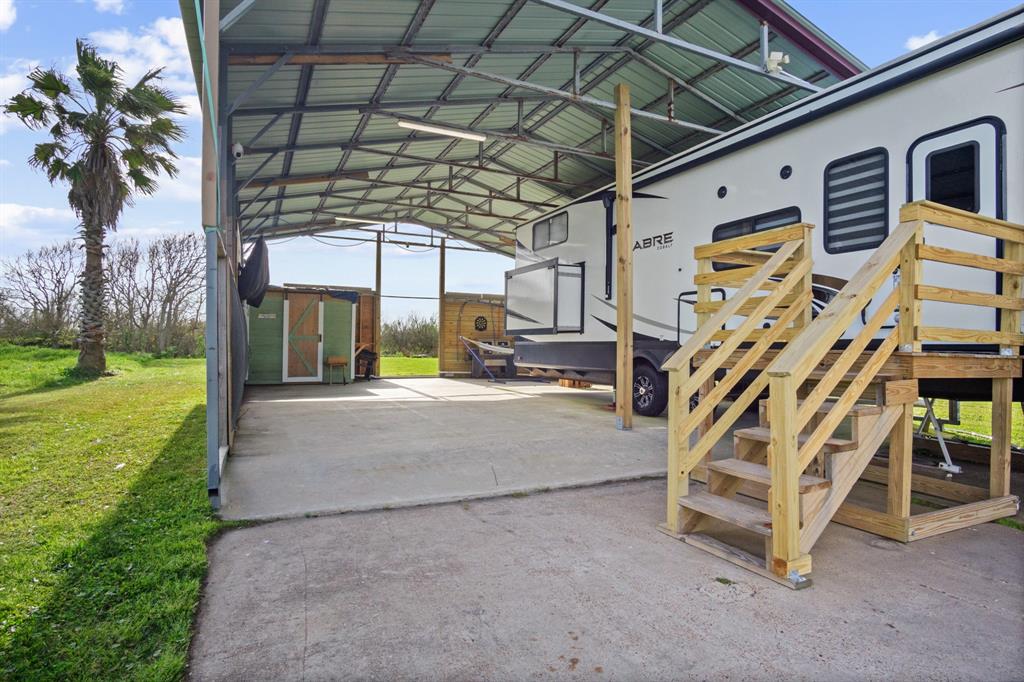 3638 County Road 190, Rosharon, Texas image 5