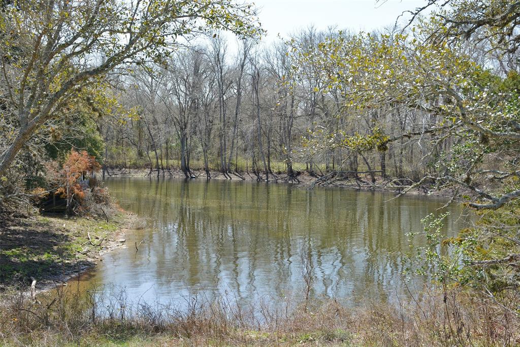 706 Grand Oaks Lane, Brenham, Texas image 3