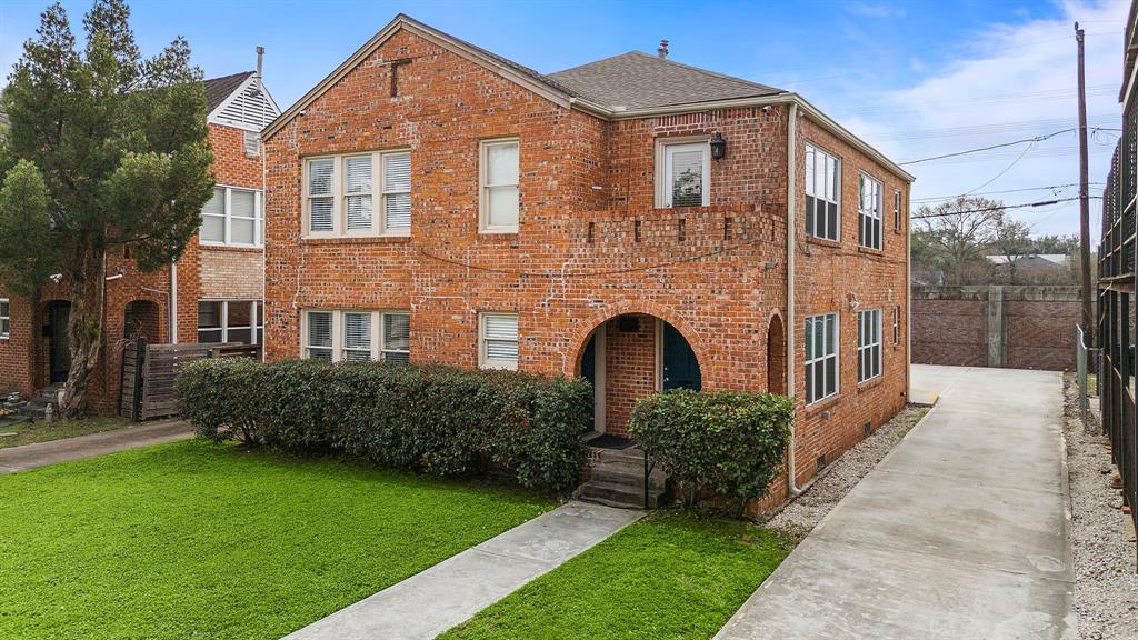 1629 Castle Court