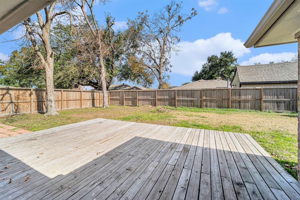 4015 Thistlewood Drive, Pasadena, Texas image 19