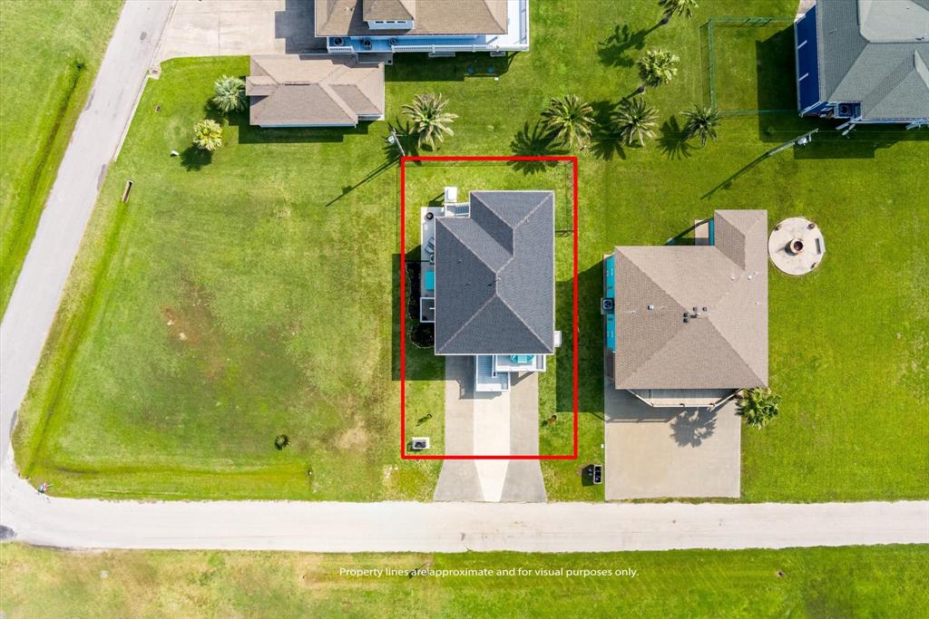 978 Sue Drive, Crystal Beach, Texas image 7