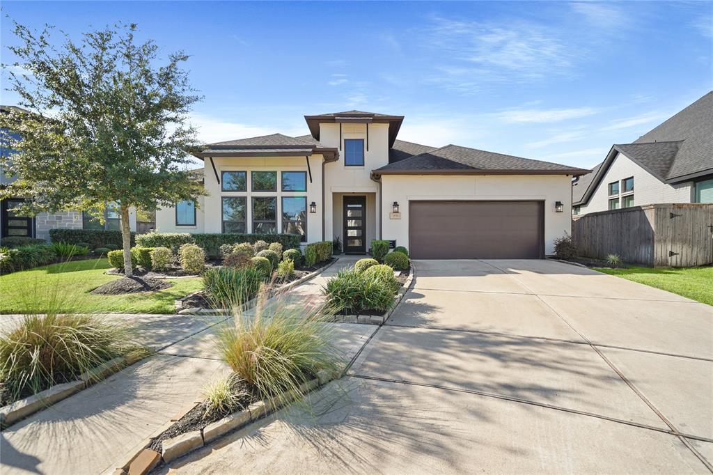 10518 Largo Oaks Drive, Missouri City, Texas image 2