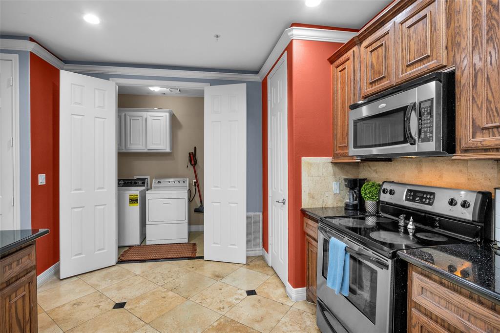 7039 Kingston Cove Ln Ln #309, Willis, Texas image 20