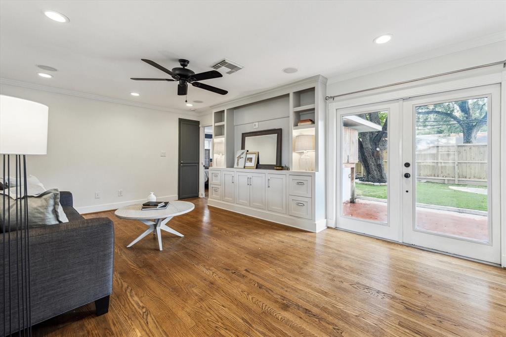 1606 Willowby Drive, Houston, Texas image 7