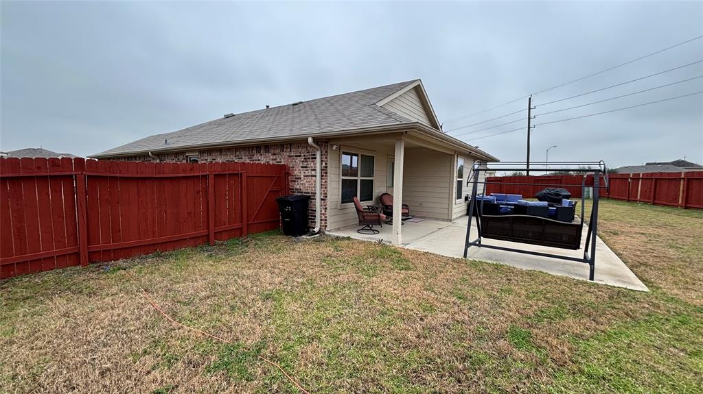 5303 Songlark Bluff Circle, Katy, Texas image 38