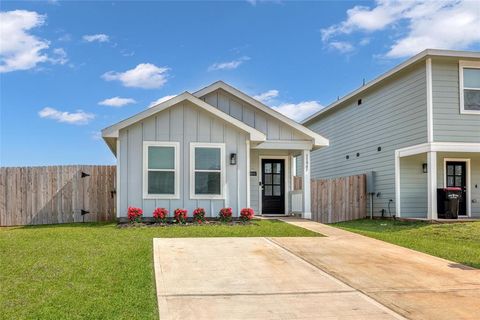11947 Midas Lane Willis TX 77378