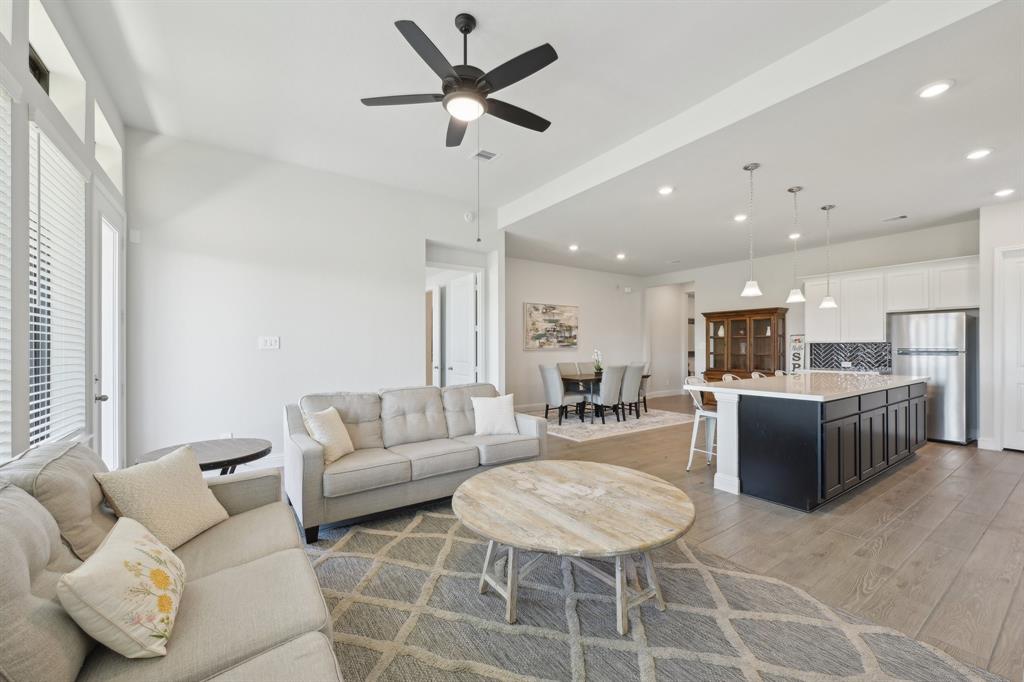 7611 Leaping Stag Lane, Katy, Texas image 12