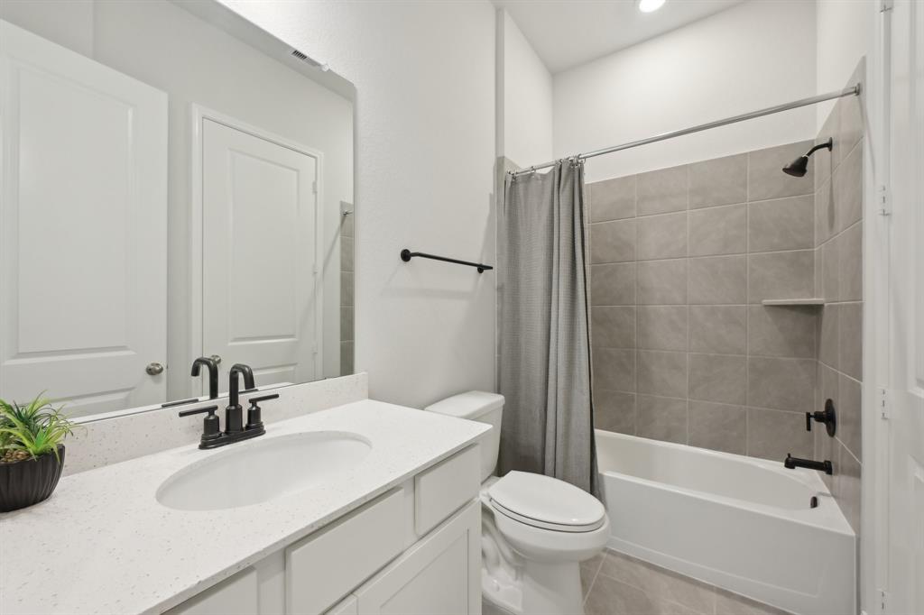 7611 Leaping Stag Lane, Katy, Texas image 29