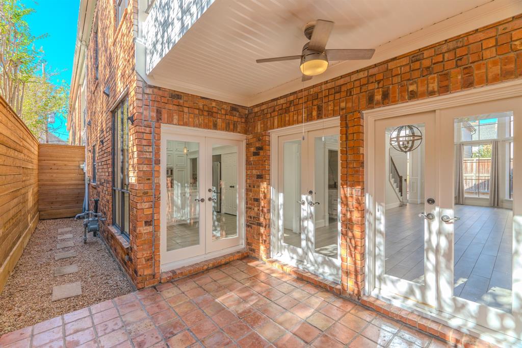 1218 Potomac Drive, Houston, Texas image 45