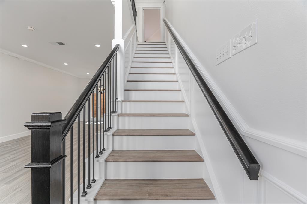 1218 Potomac Drive, Houston, Texas image 28