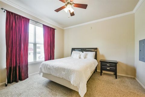 Condominium in Houston TX 1711 Old Spanish Trail 17.jpg