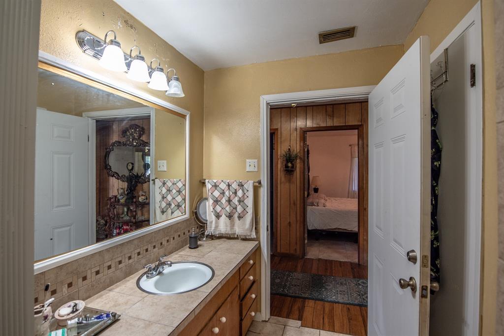 885 7th Street, Somerville, Texas image 13