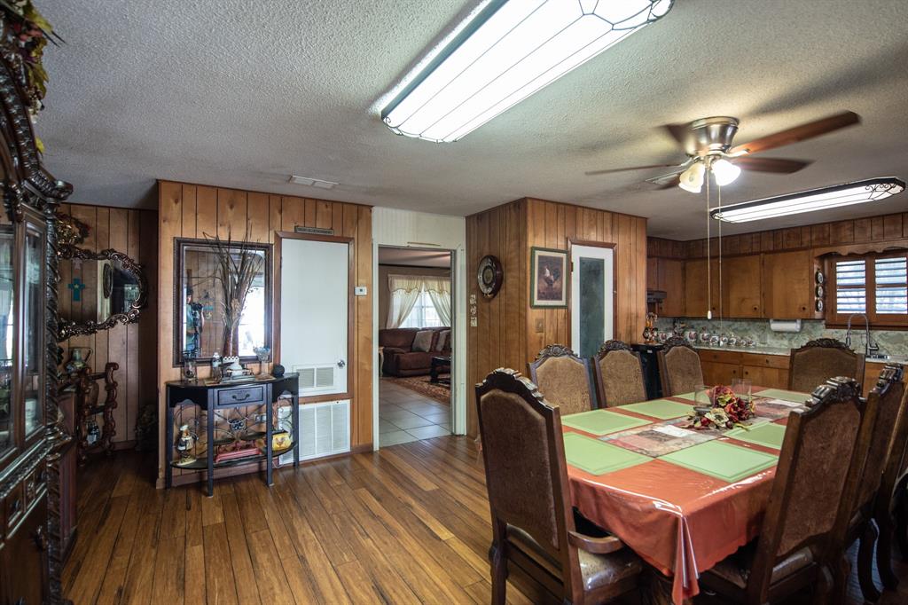 885 7th Street, Somerville, Texas image 6