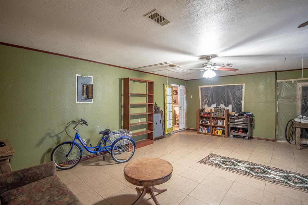 885 7th Street, Somerville, Texas image 20