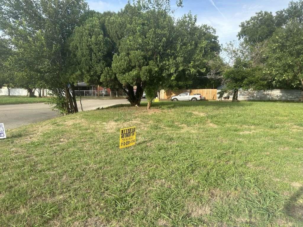 715 Mlk Jr Boulevard, Wichita Falls, Texas image 1