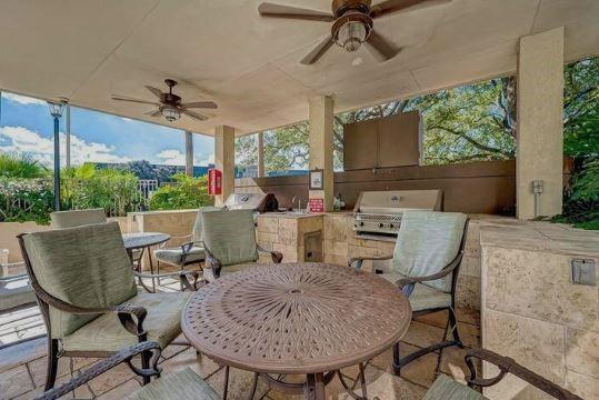 3525 Sage Road #318, Houston, Texas image 14