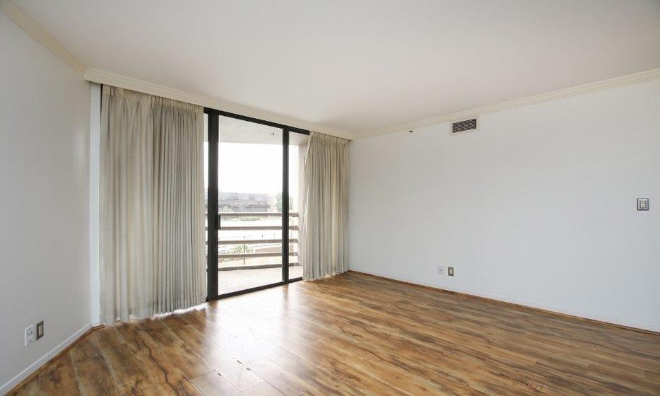 3525 Sage Road #318, Houston, Texas image 35