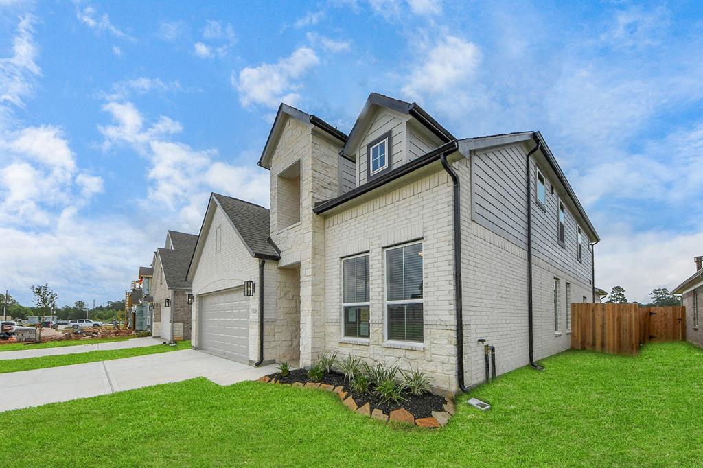 3018 Bury Park Dr