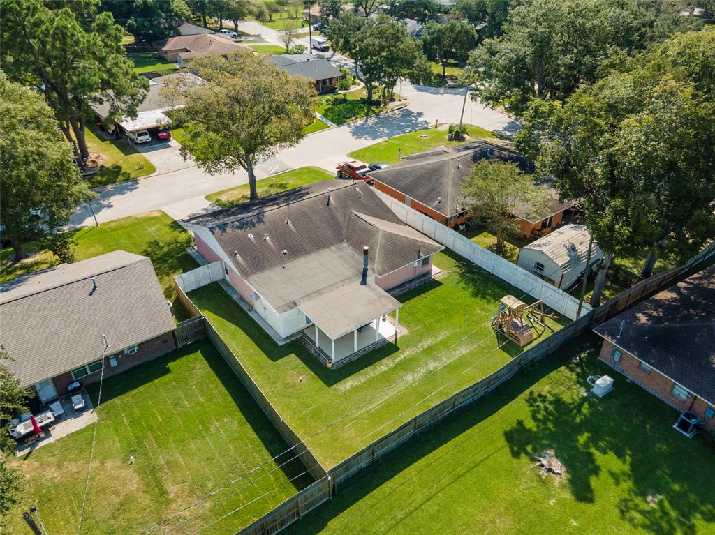 1302 Narcille Street, Baytown, Texas image 3